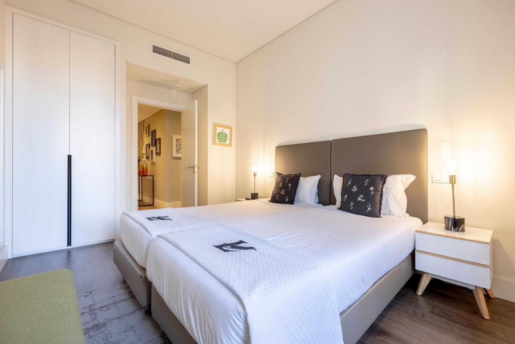 Chiado Mercy Apartments | Lisbon Best Apartments Ngoại thất bức ảnh